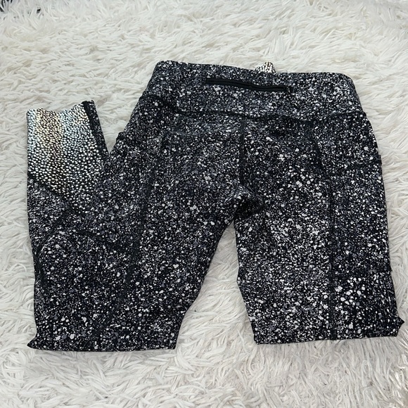 Lululemon Tight Stuff Tight II Splatter White Black / Black - Picture 5 of 7